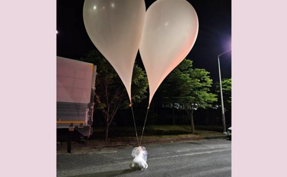 Η Σεούλ σκέφτεται να αναστείλει τη διακορεατική στρατιωτική συμφωνία μετά την αποστολή μπαλονιών με απορρίμματα από τη Β. Κορέα