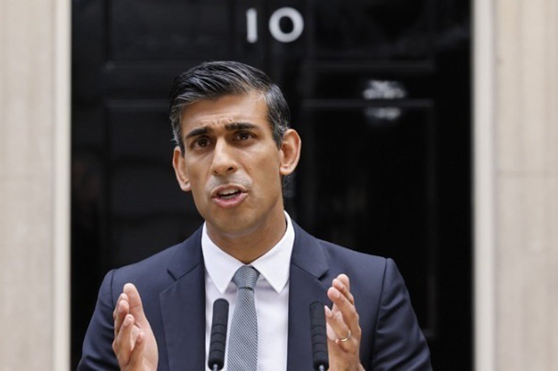 Βρετανία: Πρώτη τηλεμαχία μεταξύ Σούνακ και Στάρμερ σήμερα