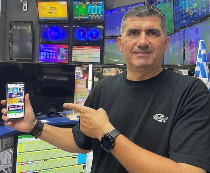 Θοδωρής Βάιος, ιδιοκτήτης καταστήματος ΟΠΑΠ στη Θεσσαλονίκη