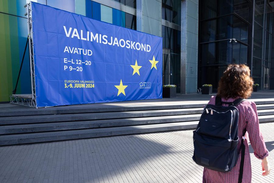Ευρωεκλογές 2024: Οι Σλοβάκοι προσέρχονται στις κάλπες μετά την απόπειρα δολοφονίας σε βάρος του πρωθυπουργού Φίτσο