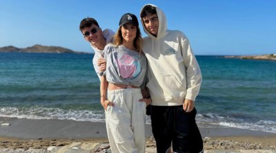 Ντορέττα Παπαδημητρίου: Μιλά για τη σχέση της με τους γιους της – Γιατί είναι «η κλασική Ελληνίδα μάνα»