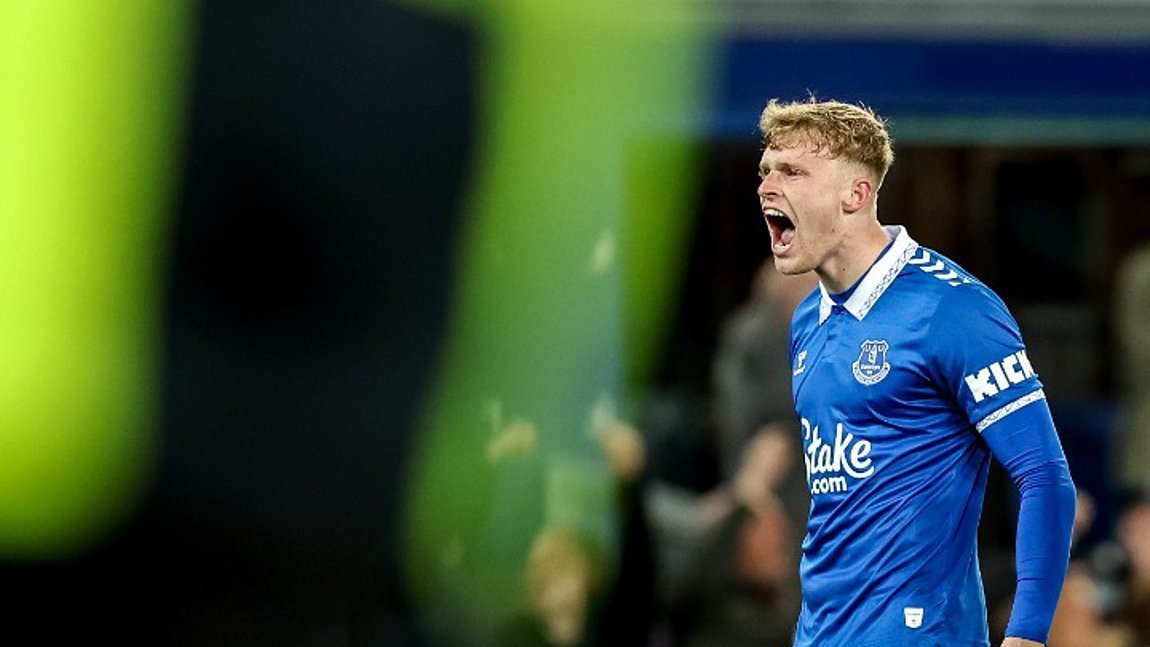 Μάντσεστερ Γ.: Συμφώνησε και ανακοινώνει τον Μπρανθγουέιτ, ακολουθεί ο Τόνεϊ