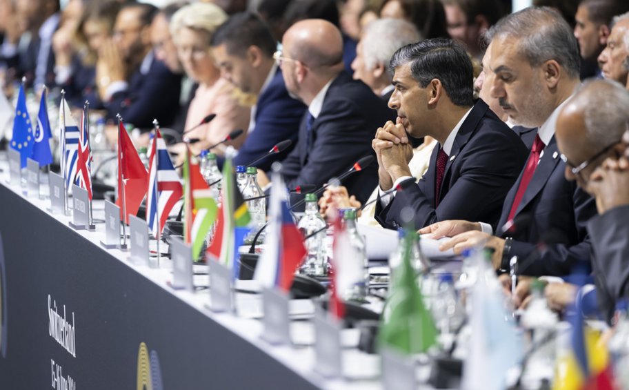 Ελβετία: Ηγέτες από ολόκληρο τον κόσμο αναζητούν λύση στον πόλεμο της Ουκρανίας 