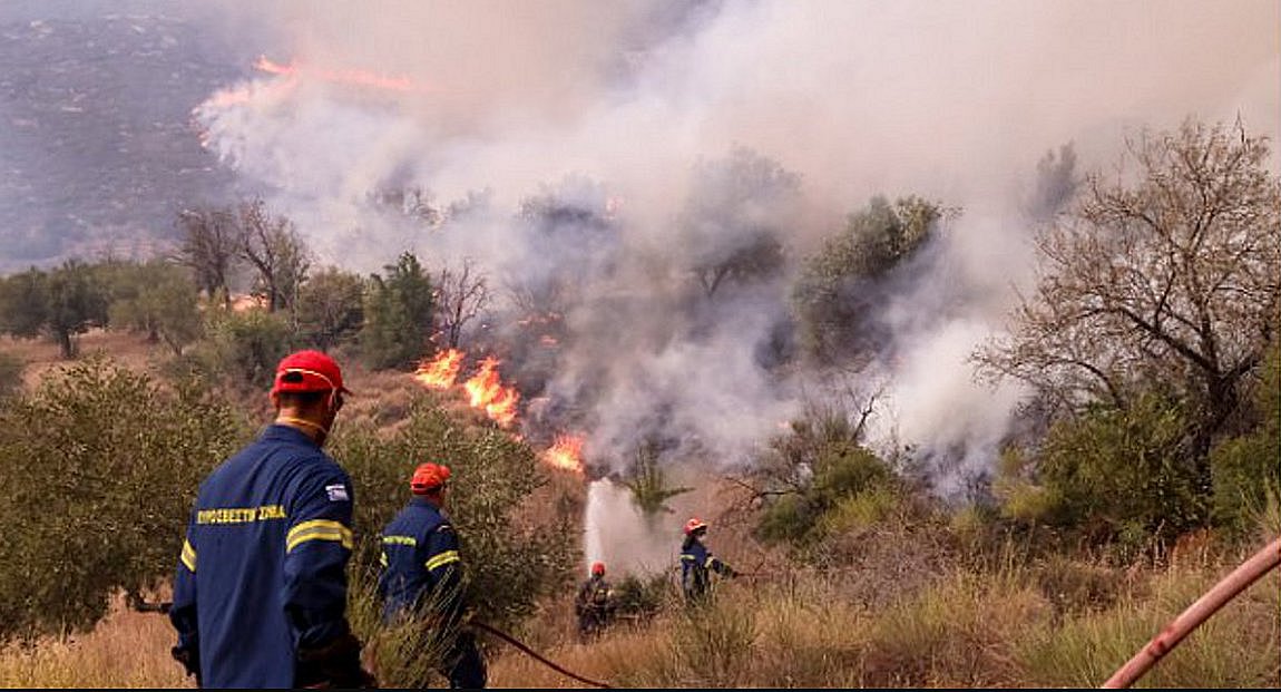 Σε εξέλιξη πυρκαγιά στη Μεσσηνία