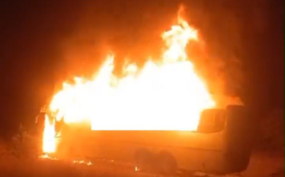 Ζιμπάμπουε: Τουλάχιστον οκτώ νεκροί εξαιτίας πυρκαγιάς σε λεωφορείο 
