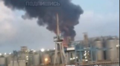 Ρωσία: Πυρκαγιά σε πετρελαϊκές αποθήκες στο Ροστόφ έπειτα από επίθεση drones - ΒΙΝΤΕΟ

