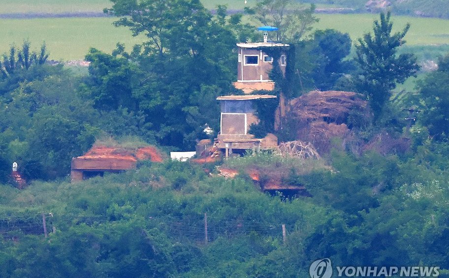 Ένταση στη Νότια Κορέα: Προειδοποιητικά πυρά σε Βορειοκορεάτες στρατιώτες που πέρασαν τα σύνορα