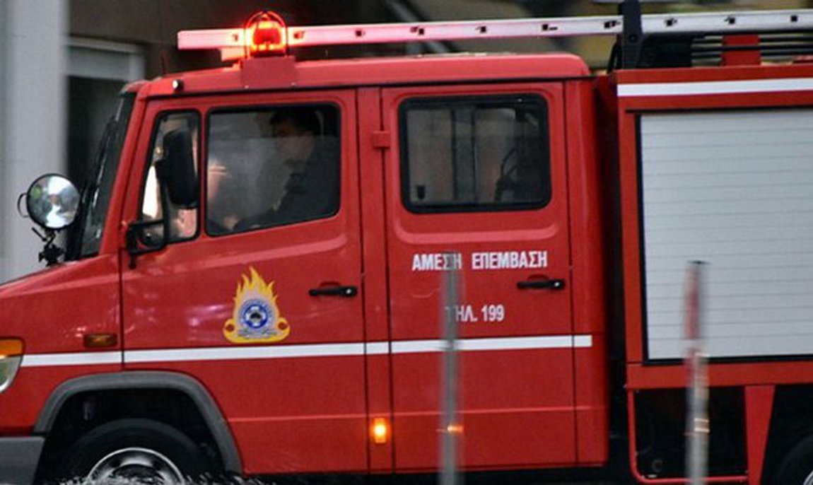 Ιωάννινα: Τροχαίο με έναν τραυματία – Επιχείρηση της πυροσβεστικής για τον απεγκλωβισμό του