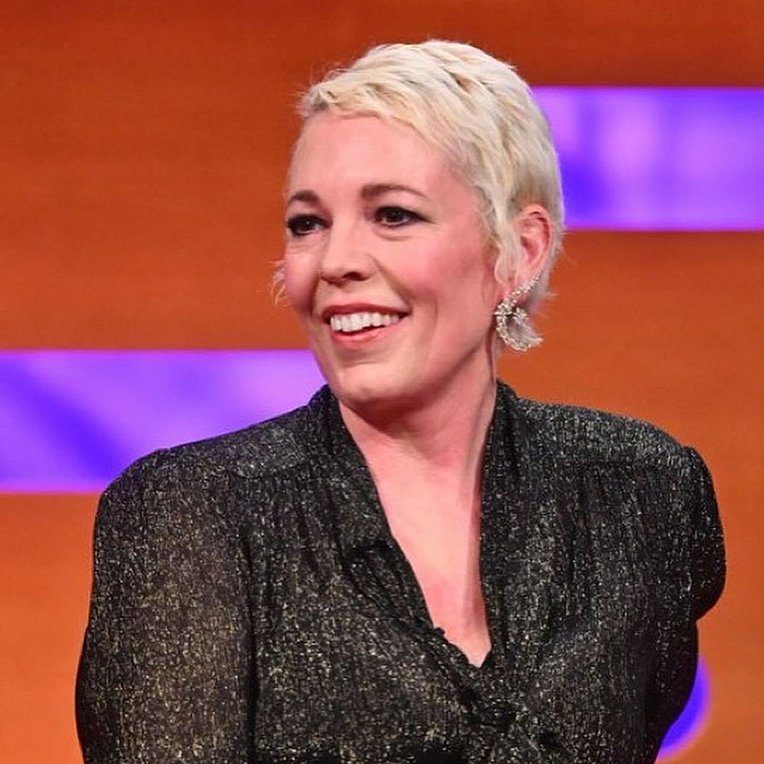 Olivia Colman: Επιστρέφει στη δεύτερη σεζόν της σειράς “The Night Manager”