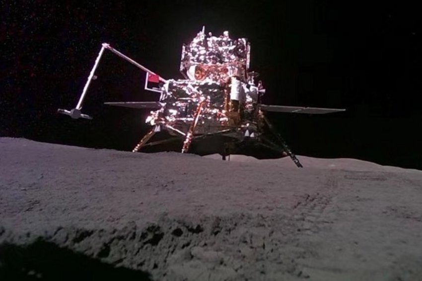 Eπέστρεψε στη Γη το κινεζικό σεληνιακό όχημα Τσανγκ'ε-6