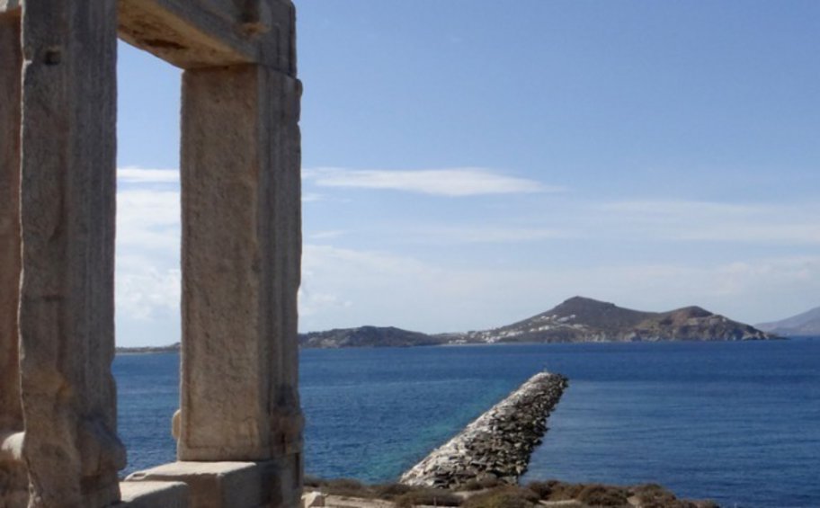 Ποια ελληνικά νησιά αποτελούν τις δύο κορυφαίες εναλλακτικές προτάσεις διακοπών για ισπανόφωνους ταξιδιώτες