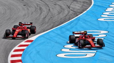 F1: «Παραπονιέται πολύ» - Ποια είναι η διαμάχη μεταξύ Λεκλέρ και Σάιν