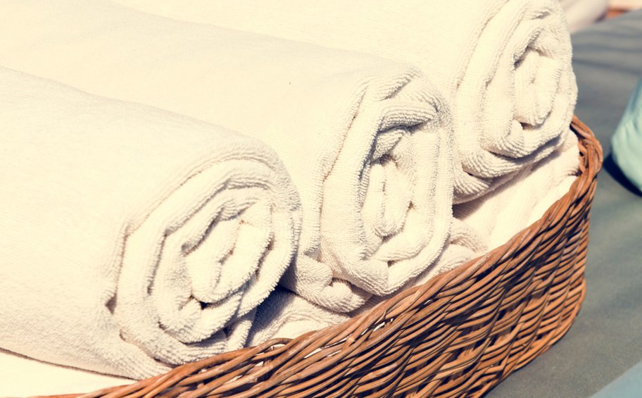 Πώς να κάνετε τις πετσέτες σας ξανά απαλές και αφράτες, σαν καινούριες