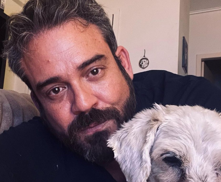 Πυγμαλίων Δαδακαρίδης: Η εντυπωσιακή αλλαγή στην εμφάνισή του