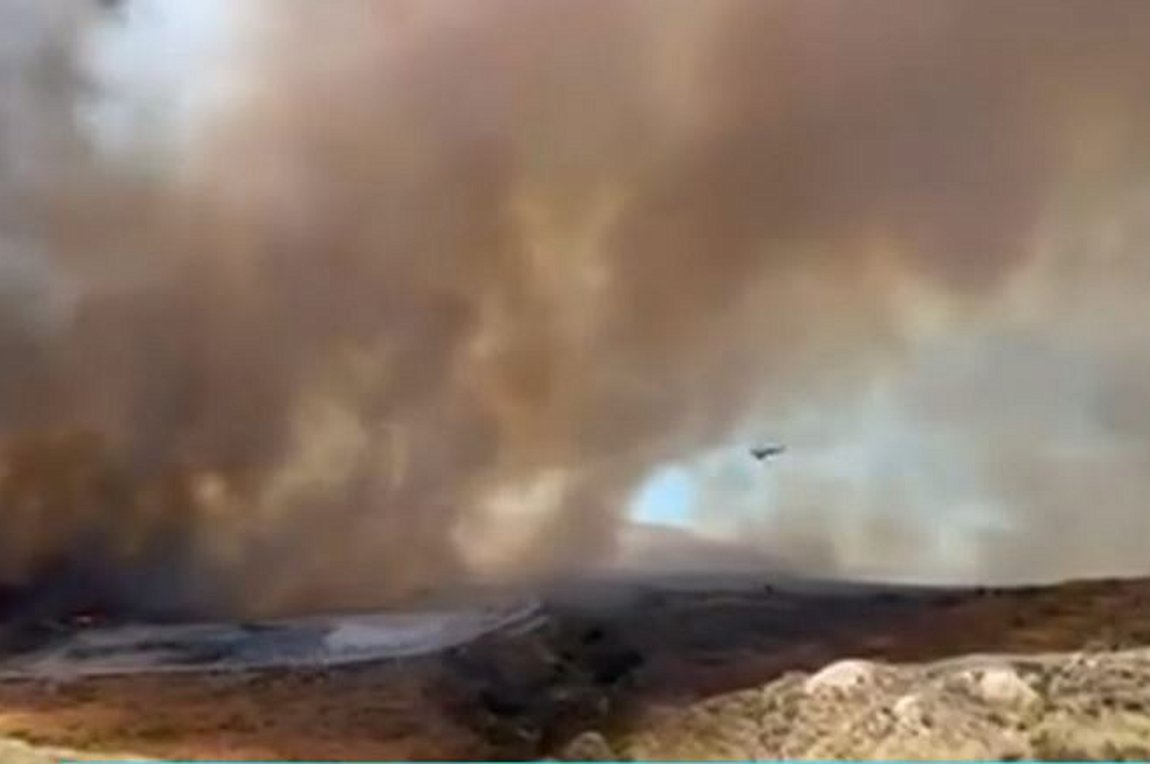 Σε εξέλιξη οι πυρκαγιές σε Κω, Χίο και Κρήτη