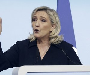 Εκλογές στη Γαλλία: Το μεγάλο «παζάρι» απέναντι στη Λεπέν