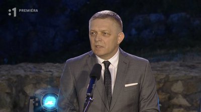 Σλοβακία: Πρώτη δημόσια εμφάνιση για τον πρωθυπουργό Φίτσο μετά την απόπειρα δολοφονίας του τον Μάιο