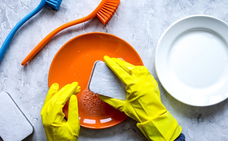 Πώς να φτιάξετε σπιτικό απορρυπαντικό πιάτων, χωρίς χημικά και χωρίς υψηλό κόστος