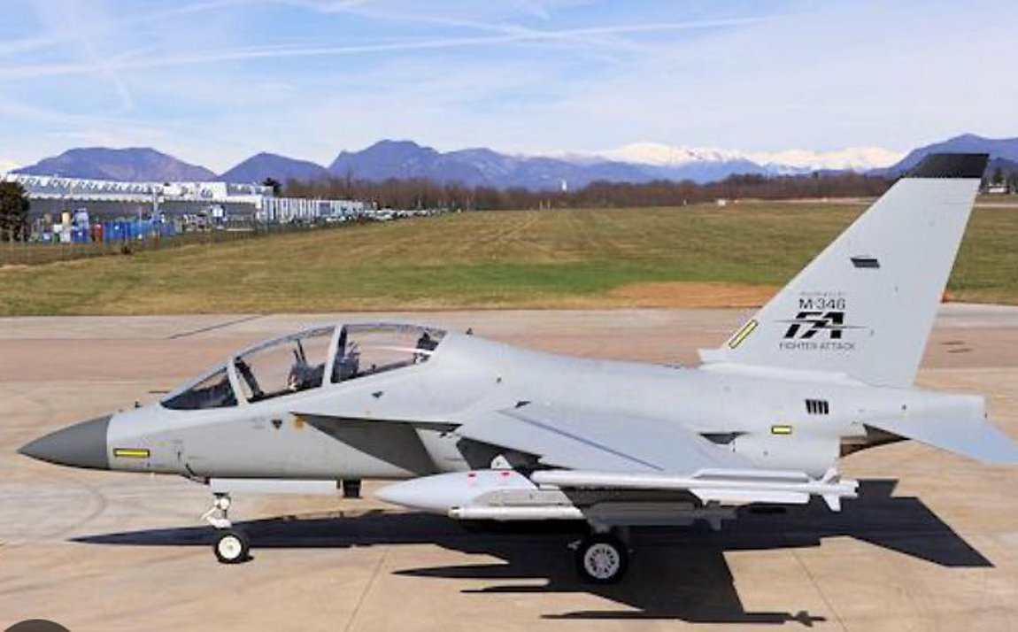 Πολωνία: Συντριβή στρατιωτικού αεροσκάφους – Νεκρός ο πιλότος – ΒΙΝΤΕΟ