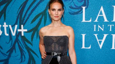 Natalie Portman: Με hot pants και κορσέ κάτω από το διάφανο φόρεμά της