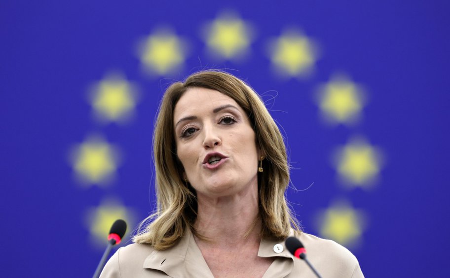 Επανεξελέγη πρόεδρος του Ευρωπαϊκού Κοινοβουλίου η Ρομπέρτα Μέτσολα
