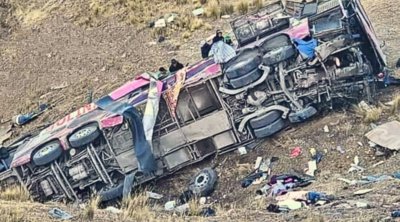 Περού: Τουλάχιστον 20 νεκροί από πτώση λεωφορείου σε γκρεμό