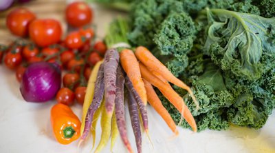 Το Νο1 λαχανικό που ρίχνει τη χοληστερόλη – Προστατεύει από καρκίνο και βοηθά στο αδυνάτισμα
