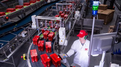 Καινοτομία και Τεχνολογία στην Coca-Cola Τρία Έψιλον: Το Μέλλον της Παραγωγικής Διαδικασίας