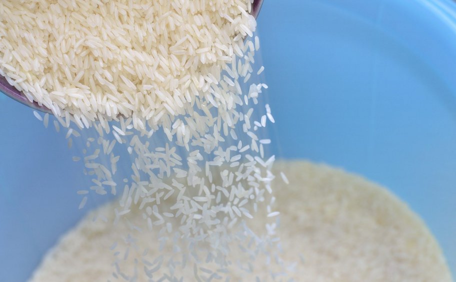 Το τέλειο κόλπο για να φτιάξετε σπυρωτό ρύζι που δεν λασπώνει