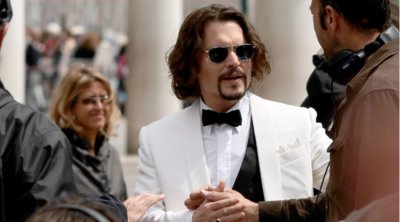 Johnny Depp: Η μουσική σύμπραξη με τον Andrea Bocelli – Μάγεψε στη σκηνή με τον Ιταλό τενόρο
