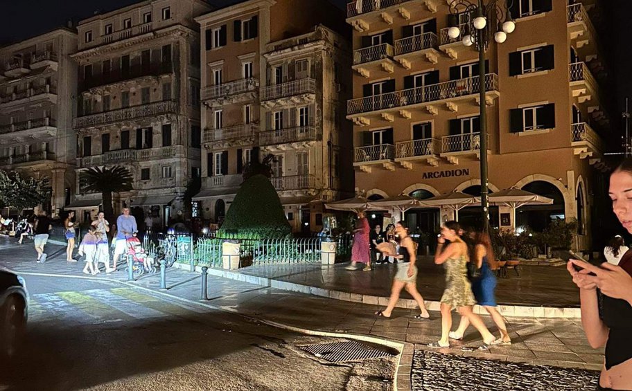 Μπλακ άουτ στην Κέρκυρα: Στο σκοτάδι χθες βράδυ η πόλη και προάστια