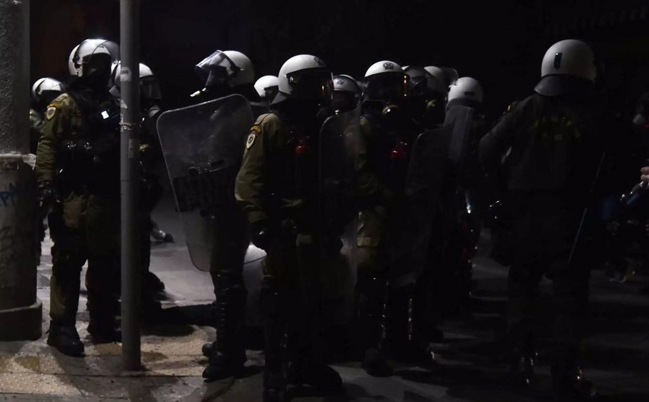 Αθήνα: Επεισόδια στην Αχαρνών με 40 προσαγωγές
