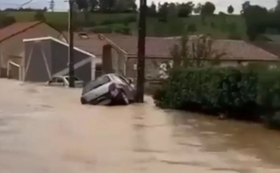Γαλλία: Καταιγίδες προκάλεσαν πλημμύρες στο βορειοανατολικό τμήμα της χώρας