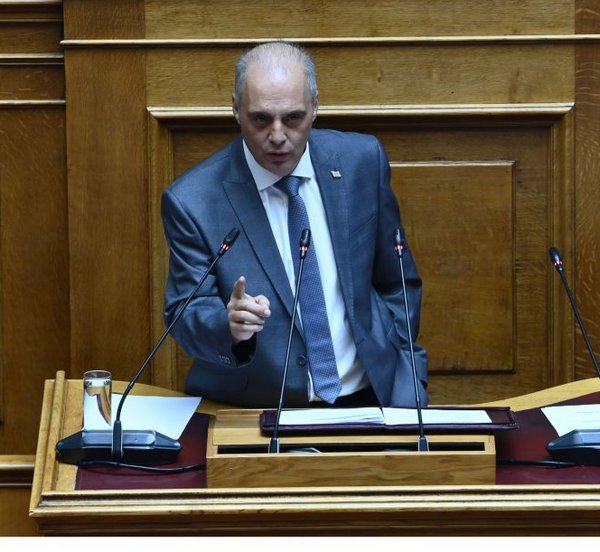 Βελόπουλος: Δημοκρατία σημαίνει σταθερός εκλογικός νόμος
