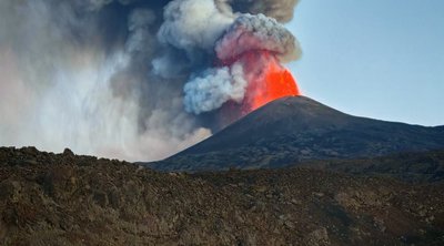 Σε Αττική και Πελοπόννησο έφτασε χθες μείγμα ηφαιστειακής τέφρας και θειικών αερίων από την Αίτνα
