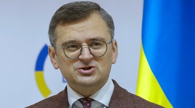 Στο Πεκίνο ο Κουλέμπα - «Η Ουκρανία ανοικτή σε συνομιλίες εάν η Ρωσία είναι προετοιμασμένη να διαπραγματευτεί καλόπιστα»