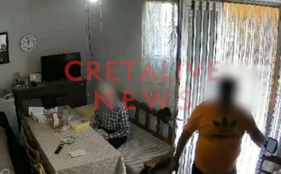 Κρήτη: Κλέφτης παριστάνει τον αστυνομικό και ξεγελάει ηλικιωμένη - Βίντεο ντοκουμέντο