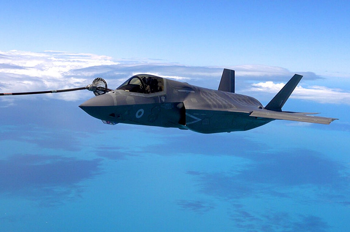 Δένδιας: Υπεγράφη η επιστολή αποδοχής για τα F-35