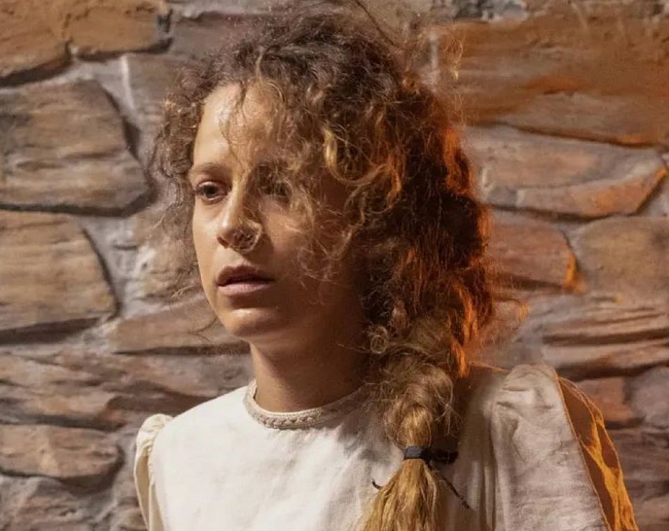 Έλλη Τρίγγου: Η μεταμόρφωση της ηθοποιού και ο επόμενος ρόλος