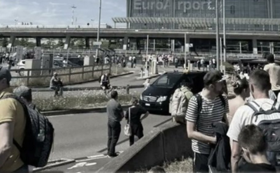 Γαλλία-Ελβετία: Το αεροδρόμιο Βασιλείας-Μυλούζης εκκενώθηκε έπειτα από προειδοποίηση για βόμβα 