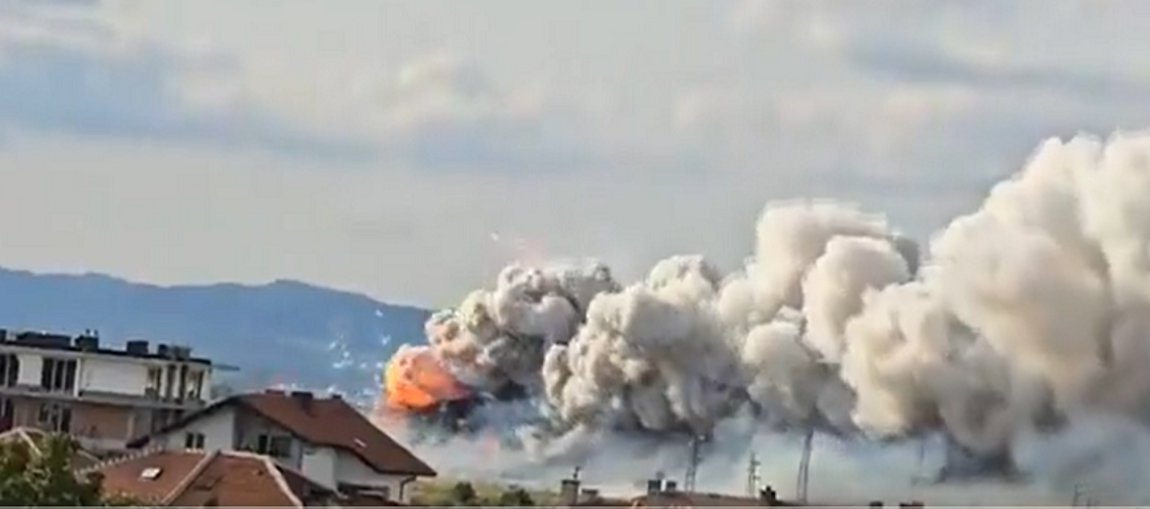 Βουλγαρία: Ένας νεκρός από εκρήξεις σε αποθήκες πυροτεχνημάτων – BINTEO