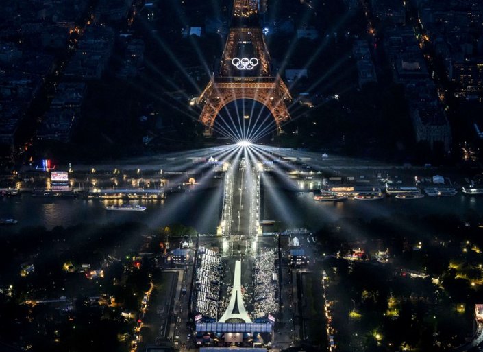 Ολυμπιακοί Αγώνες 2024: Το Παρίσι έλαμψε σε μια φαντασμαγορική τελετή έναρξης
