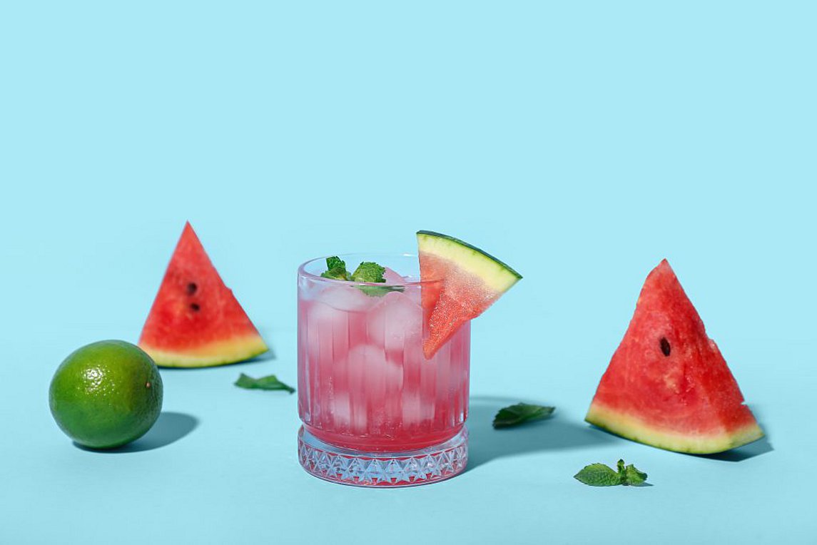 7 πεντανόστιμα και υγιεινά κοκτέιλ με καρπούζι για το καλοκαίρι