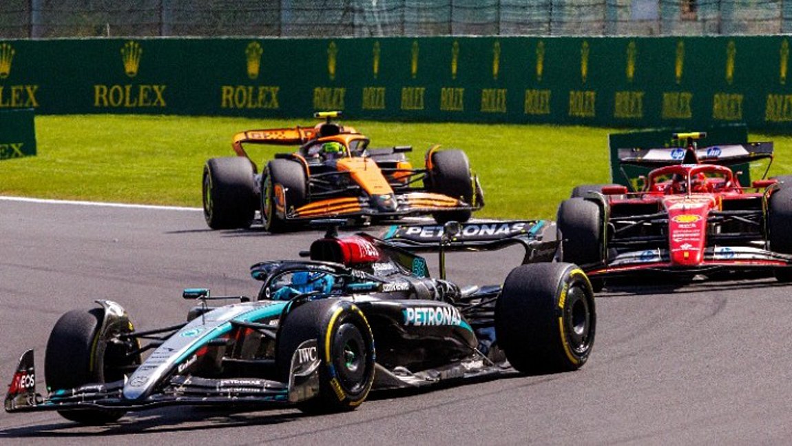 F1: Ο Ράσελ τη νίκη στο Βέλγιο, η Mercedes το «1-2»