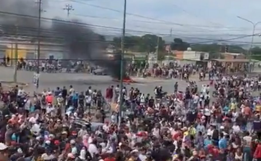 Βενεζουέλα: Τουλάχιστον 4 νεκροί στις αντικυβερνητικές διαδηλώσεις - Συνελήφθη στέλεχος της Αντιπολίτευσης
