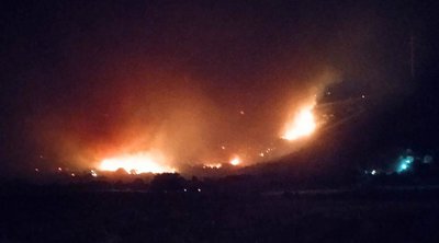Ολονύχτια μάχη της Πυροσβεστικής στην πυρκαγιά της Εύβοιας - Ήχησε εκ νέου το 112 -  Βίντεο
