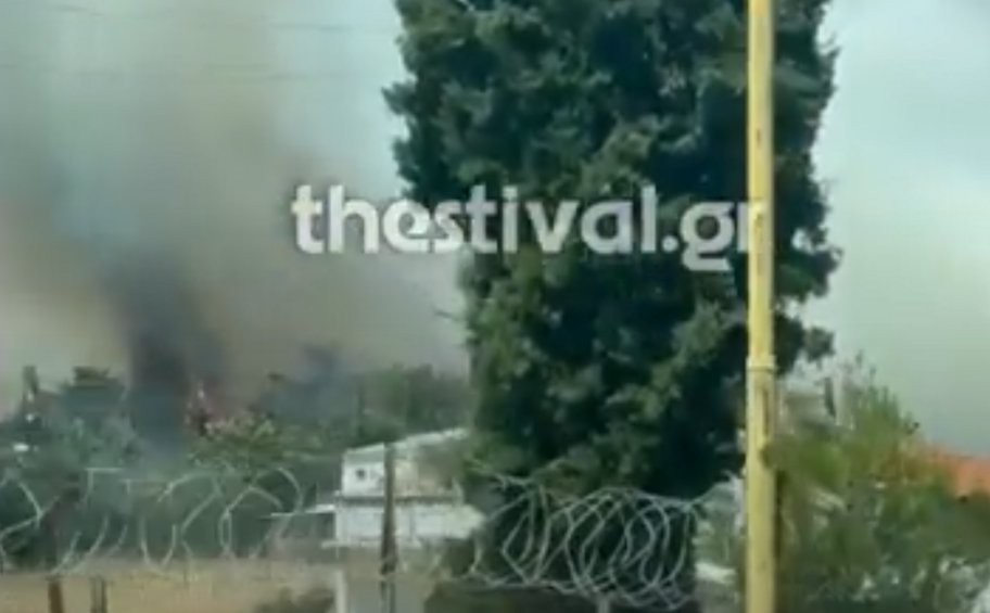 Κιλκίς: Συνεχίζεται η μάχη με τις φλόγες στο Πολυκάστρο