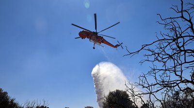 Οριοθετήθηκε η πυρκαγιά στην Εύβοια - Δύο πυροσβέστες τραυματίστηκαν