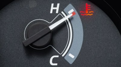 Οι 5 λόγοι που το λαμπάκι θερμοκρασίας του αυτοκινήτου είναι αναμμένο