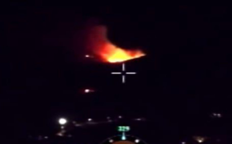 Υπό έλεγχο η φωτιά στη Βαρυμπόμπη - Κικίλιας: Eντοπίστηκε από drone της πυροσβεστικής